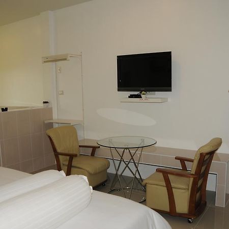 Saraburi Garden Resort Екстер'єр фото