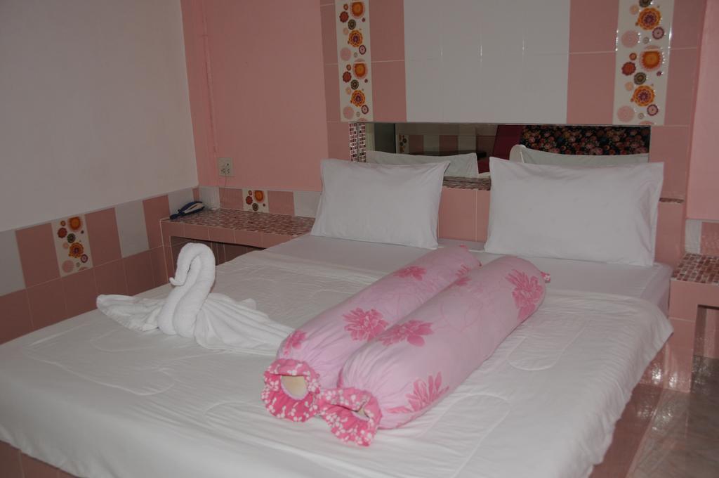 Saraburi Garden Resort Екстер'єр фото