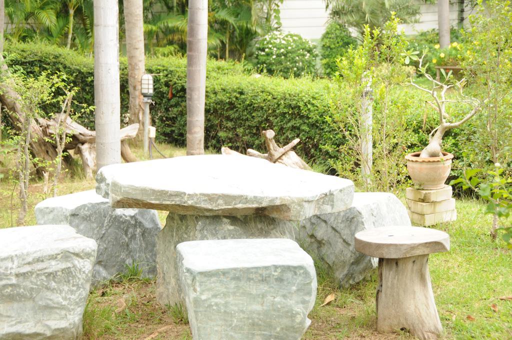 Saraburi Garden Resort Екстер'єр фото