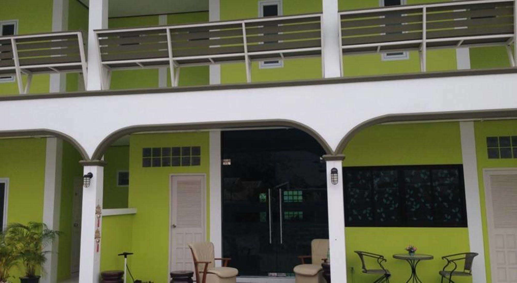 Saraburi Garden Resort Екстер'єр фото