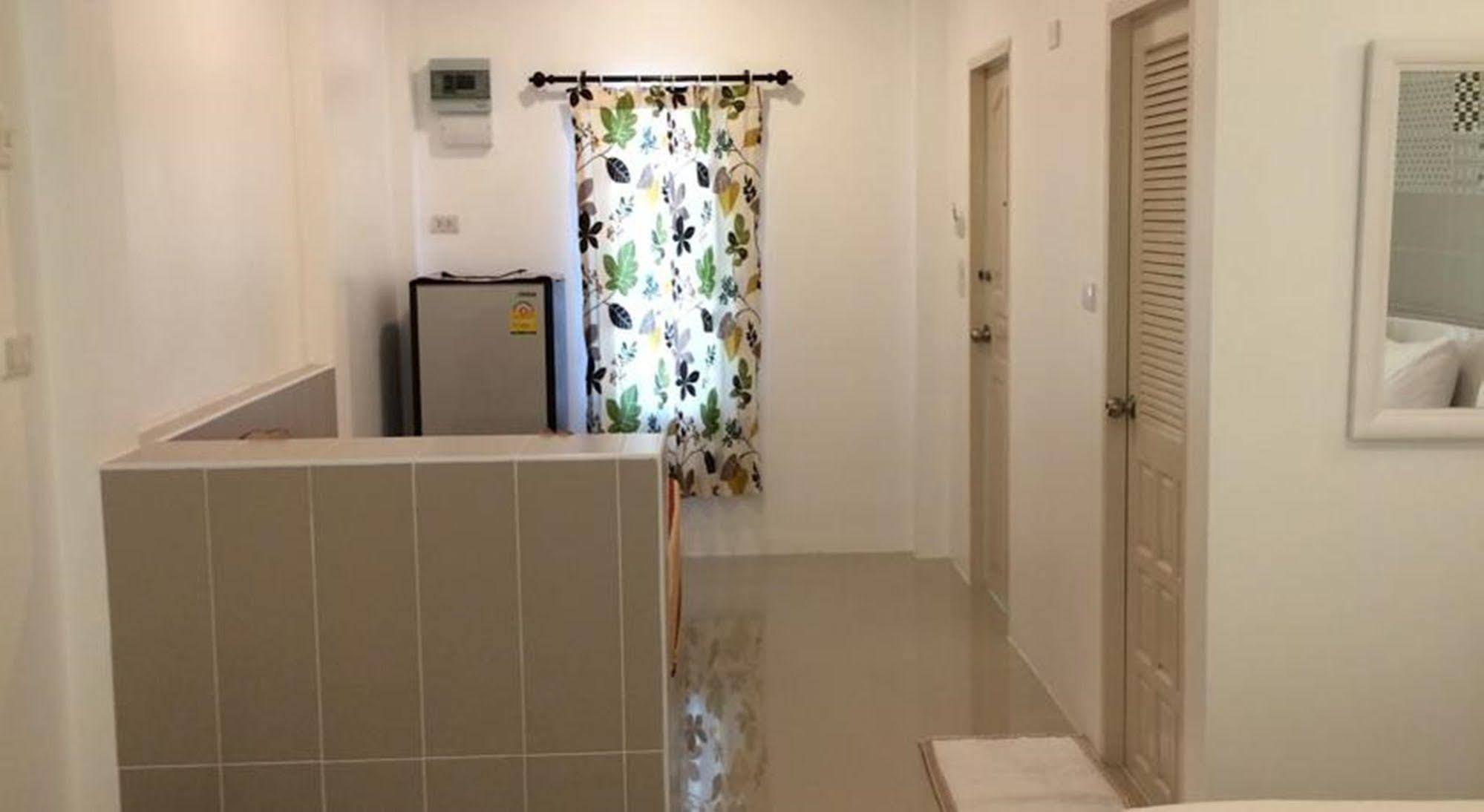 Saraburi Garden Resort Екстер'єр фото